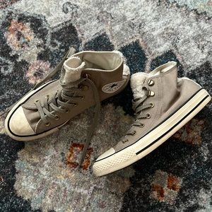 Special edition Converse with polka dot laces